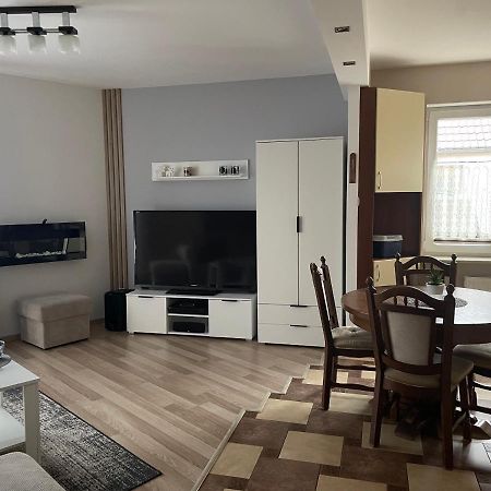 Tila Apartamento Wałcz Exterior foto