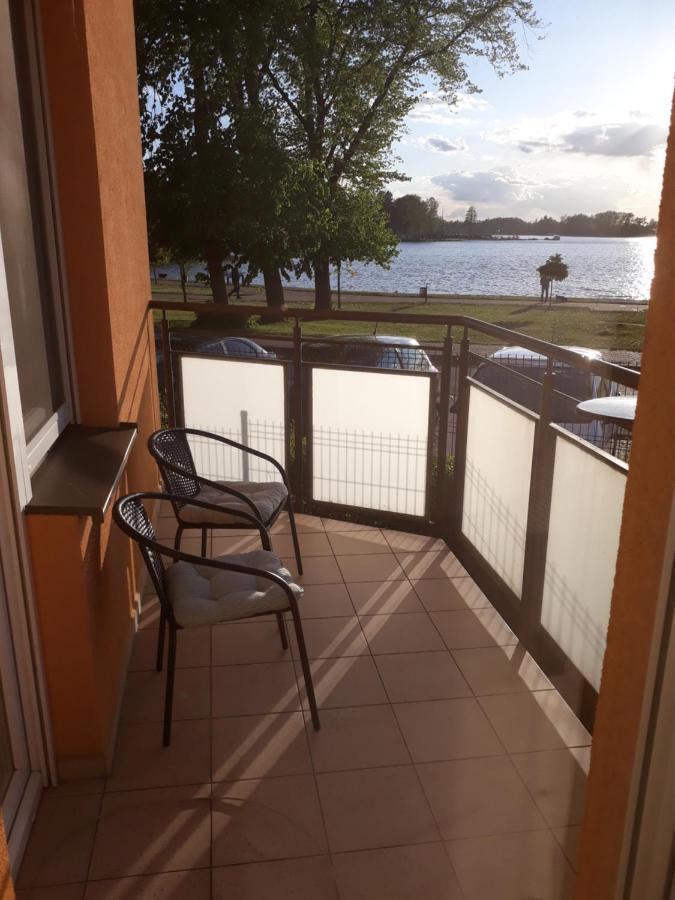 Tila Apartamento Wałcz Exterior foto